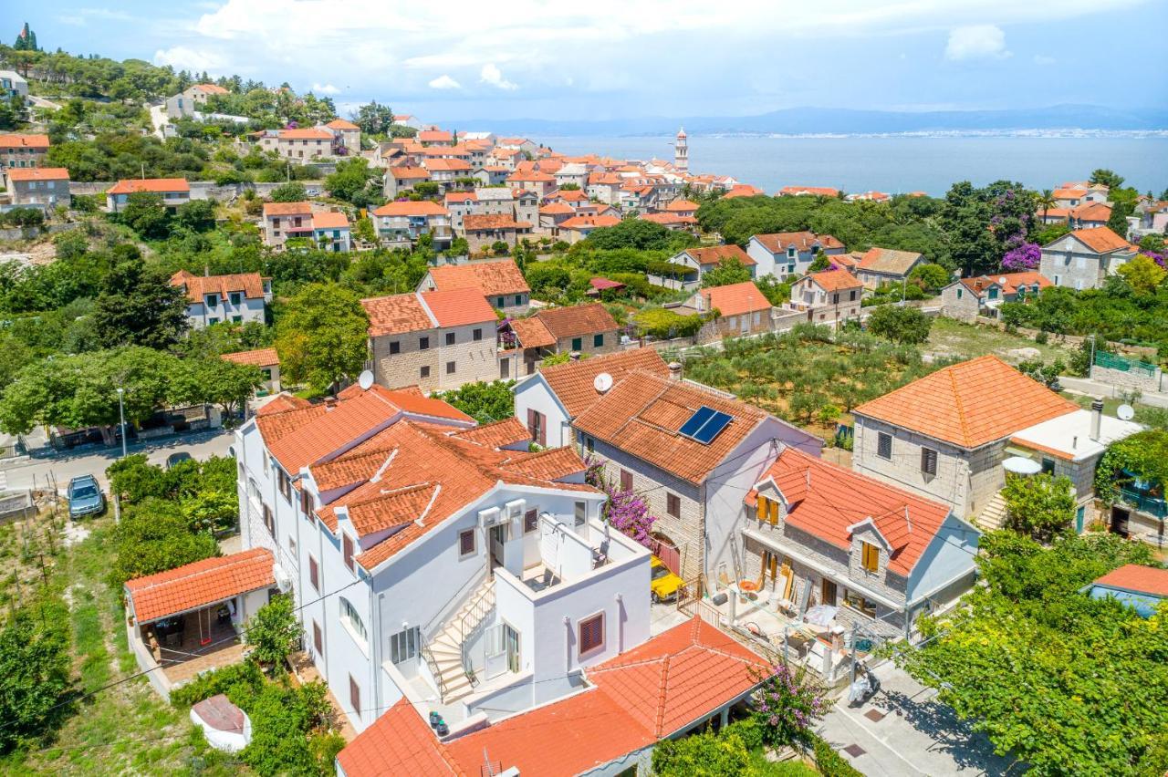 Villa Dinka Sutivan Buitenkant foto
